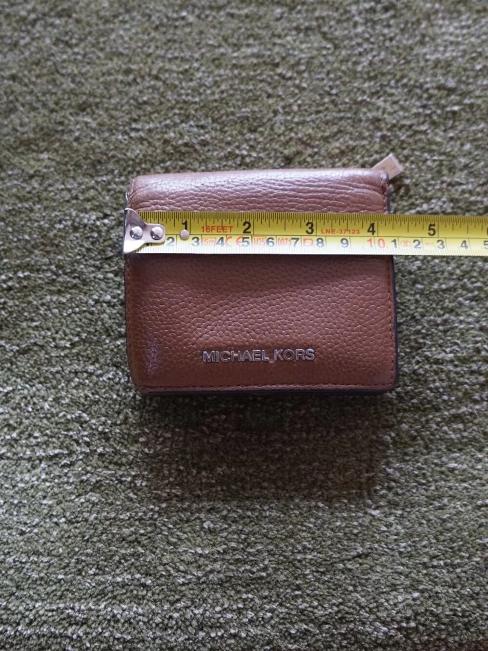 Michael Kors Genuine Leather Camel Wallet 🤎